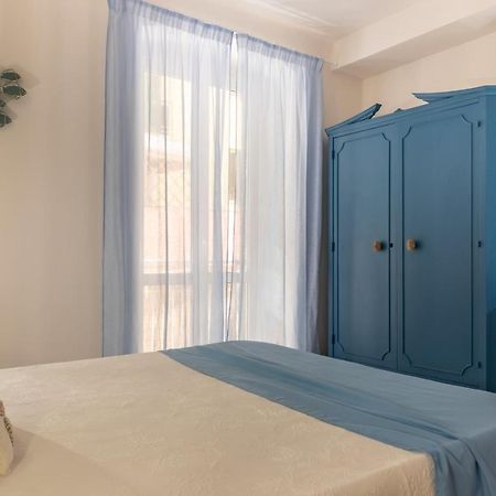 Down Town Blue Apartment La Spezia Extérieur photo